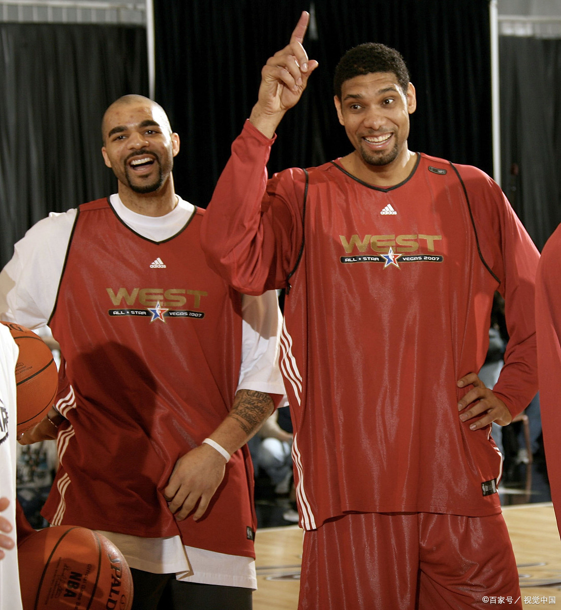 记者：利物浦仍在与科纳特谈续约，球员渴望留队（记者：利物浦仍在推进与科纳特的续约谈判，球员盼留队）