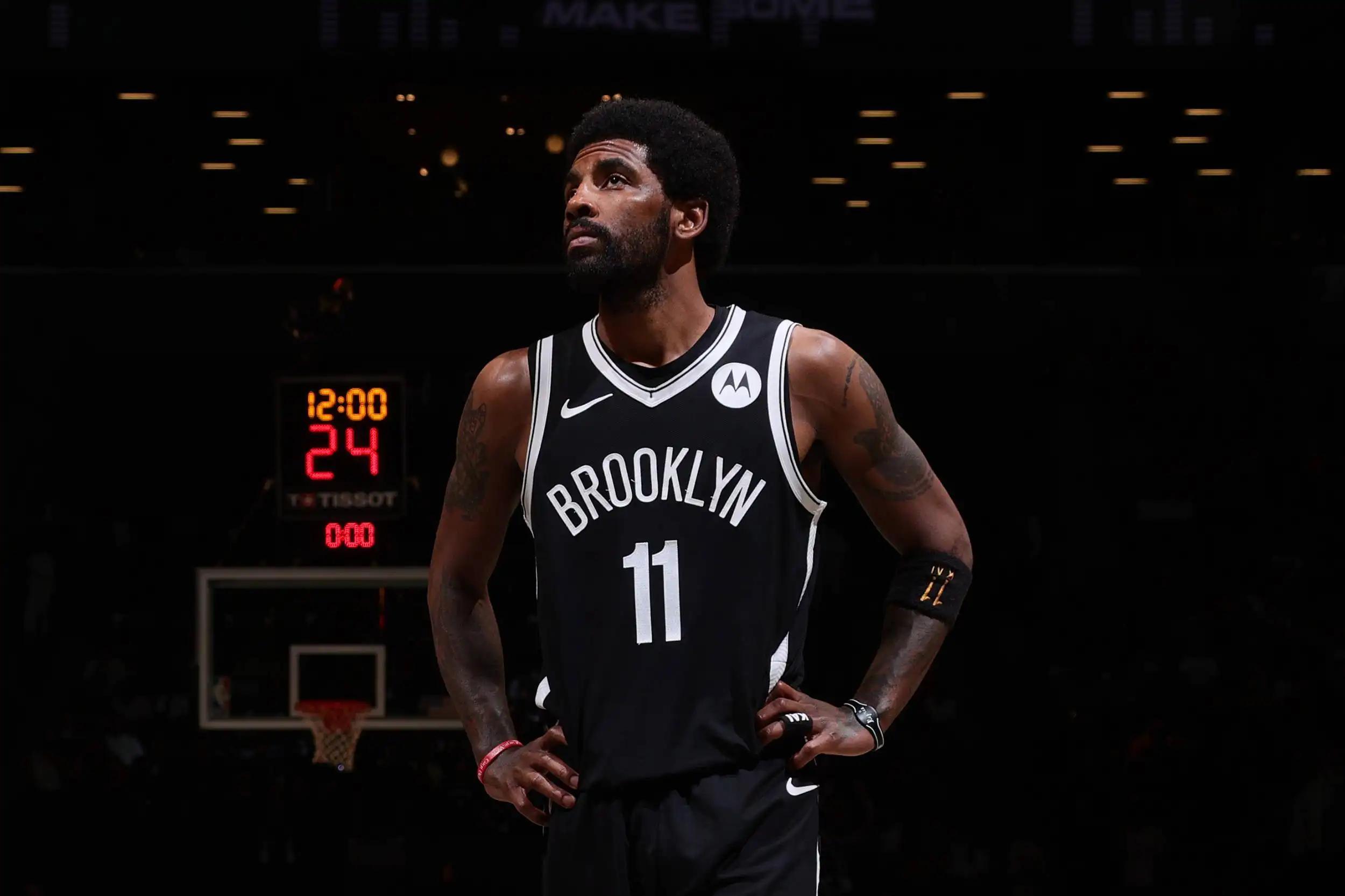 美记：除非莫兰特申请交易或有巨额报价，否则灰熊不会交易他（美媒：除非莫兰特主动申请或对方开出巨额报价，灰熊无意交易他）