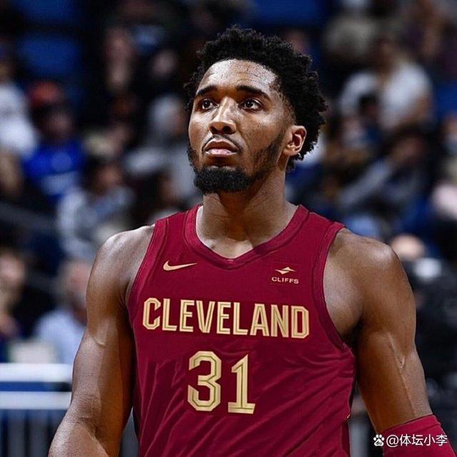 央视举办民间足球争霸赛：苏超、赣超、蒙超冠军等8队参赛（央视启动民间足球争霸赛：苏超、赣超、蒙超冠军等8支队伍角逐）